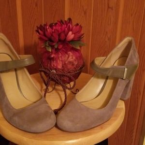 Ladies Mary Jane Naturalizers